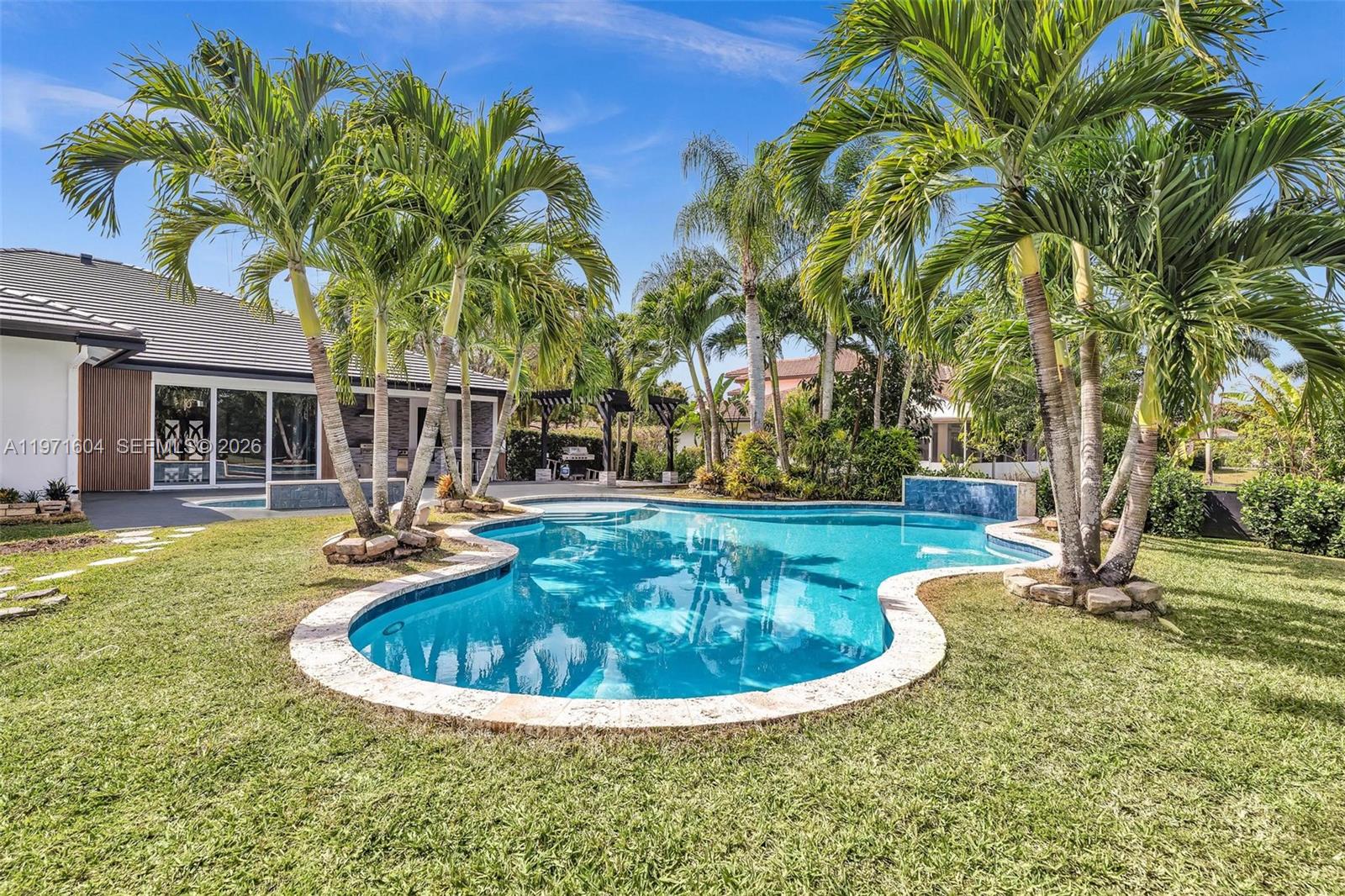 KAPOK VILLAGE ESTATES - Residential