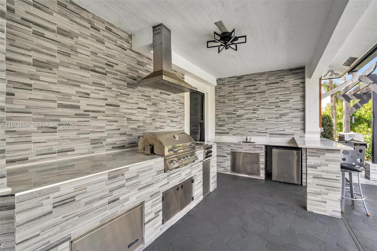 KAPOK VILLAGE ESTATES - Residential