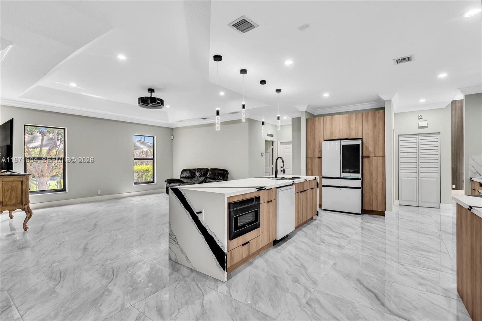 KAPOK VILLAGE ESTATES - Residential