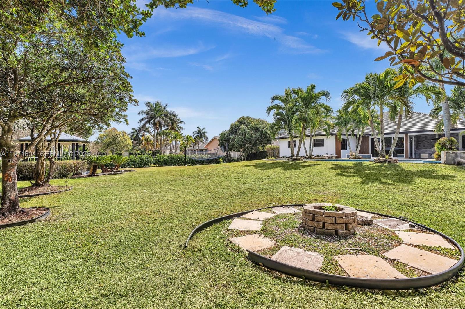 KAPOK VILLAGE ESTATES - Residential