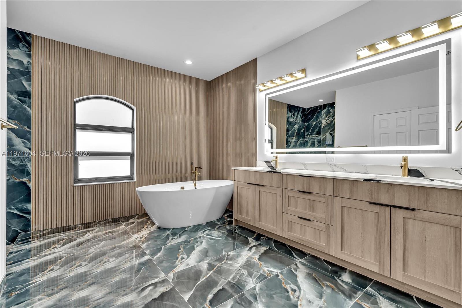 KAPOK VILLAGE ESTATES - Residential