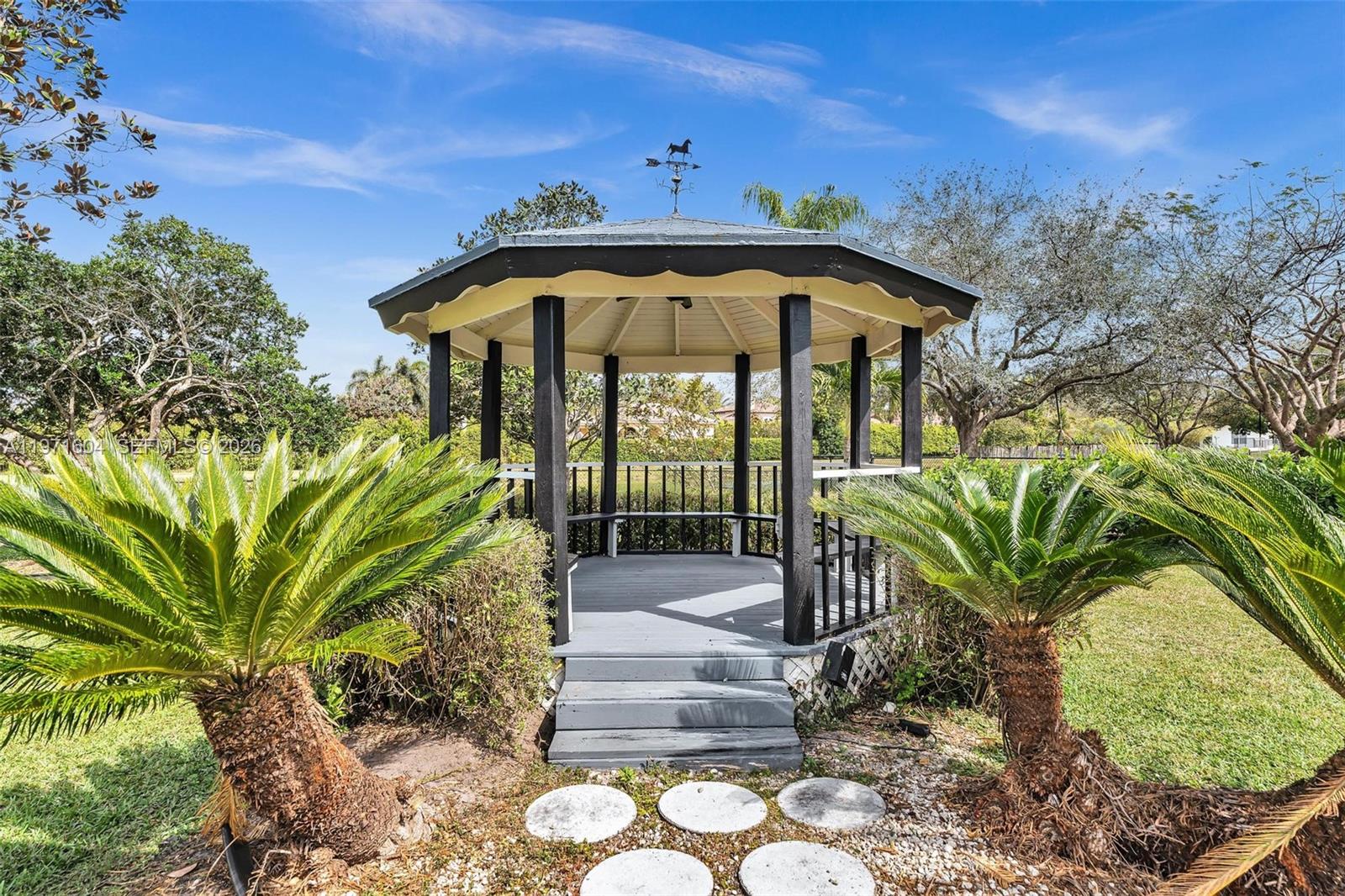 KAPOK VILLAGE ESTATES - Residential