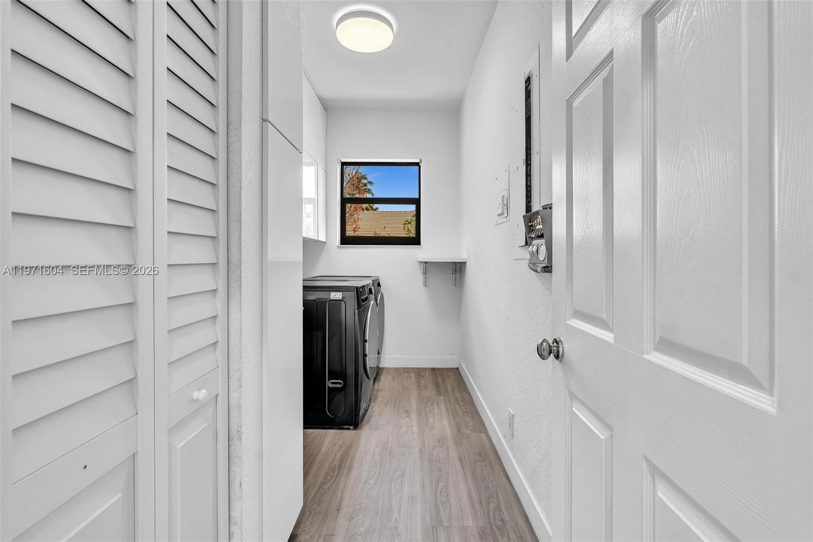 KAPOK VILLAGE ESTATES - Residential