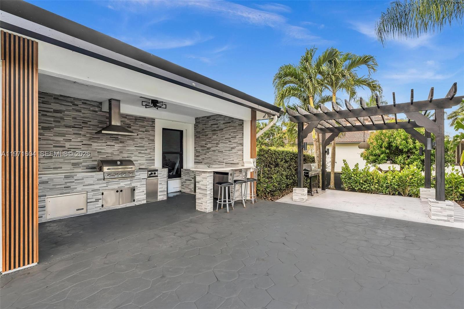 KAPOK VILLAGE ESTATES - Residential