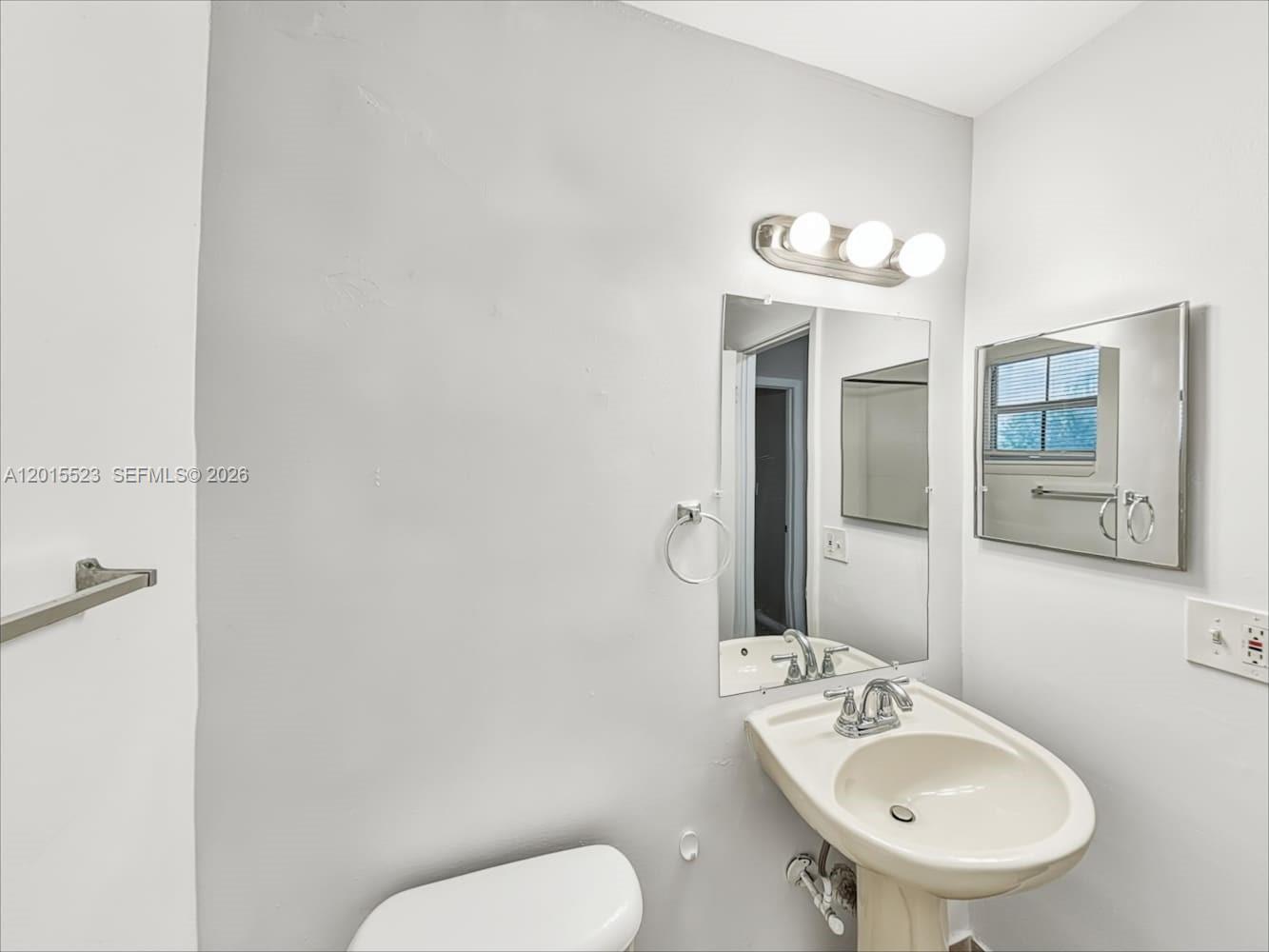 PANACHE SEC 3 - Residential Lease