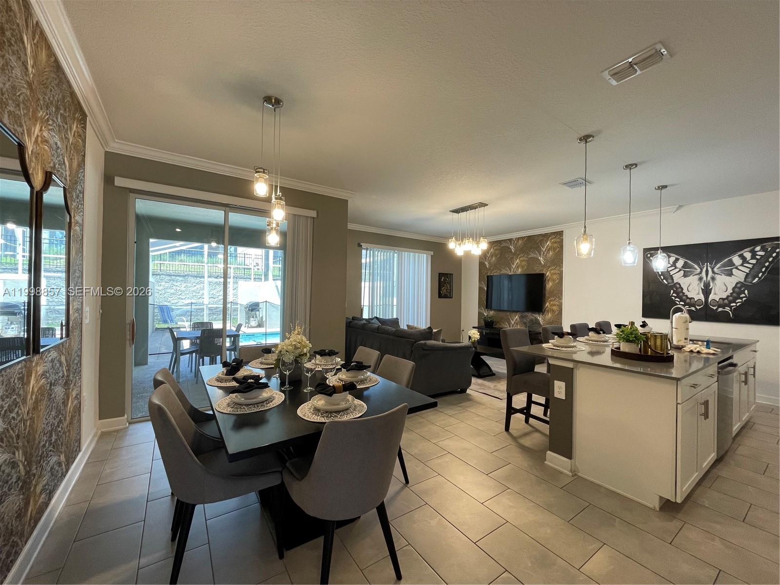 Champions - Residential