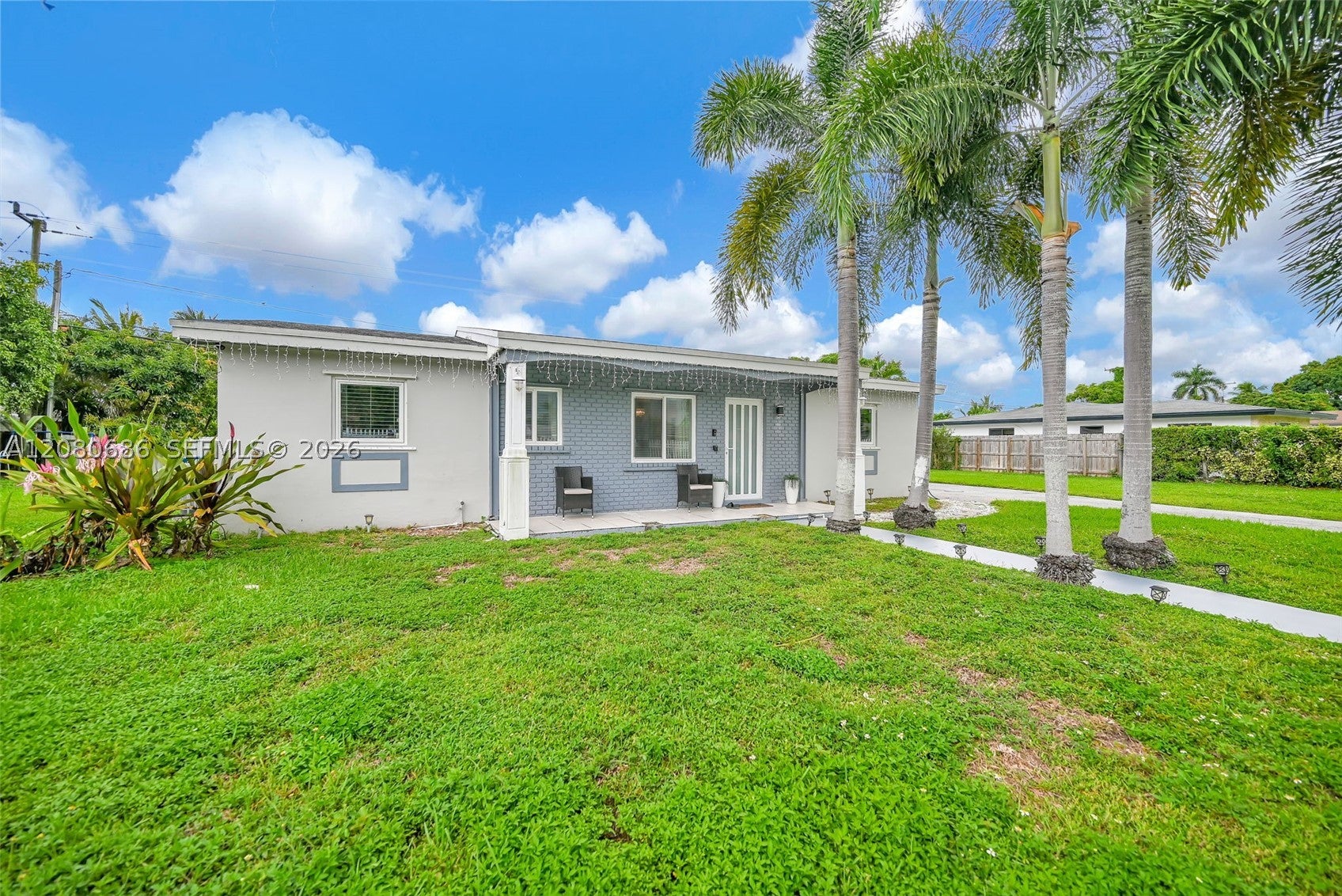 15400 SW 297th Ter, Homestead, FL, 33033/$599,900 1 15400 SW 297th Ter
