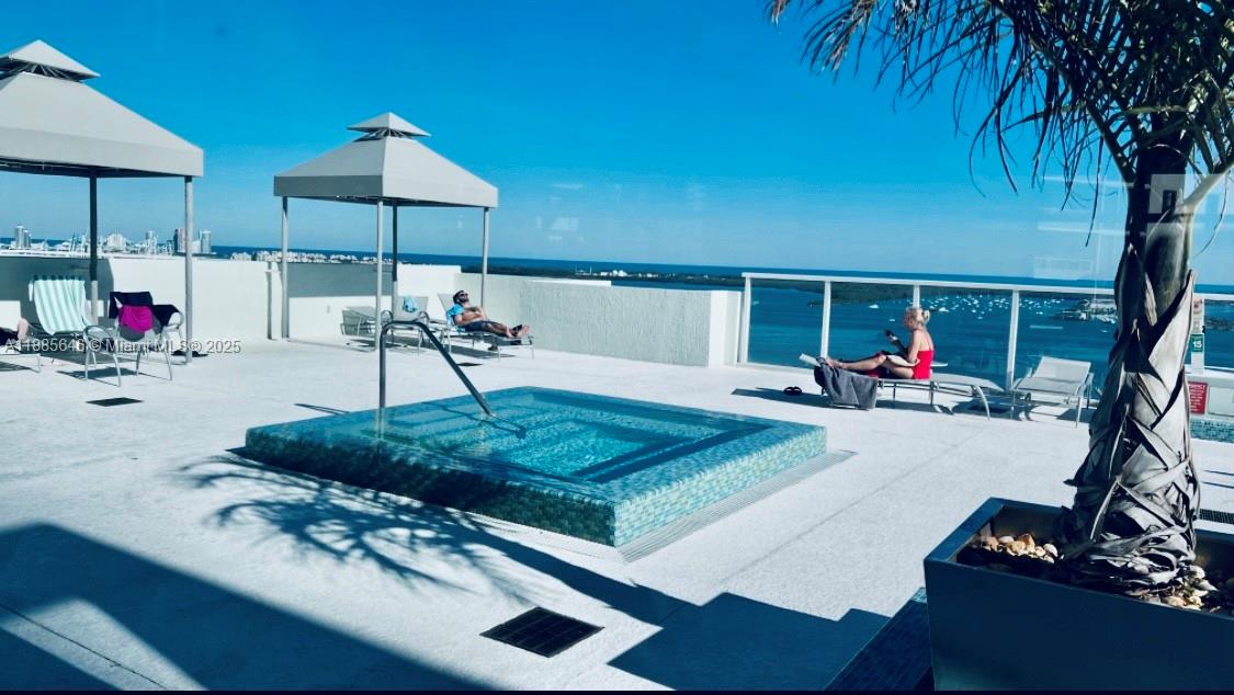 THE EMERALD AT BRICKELL C - Residential