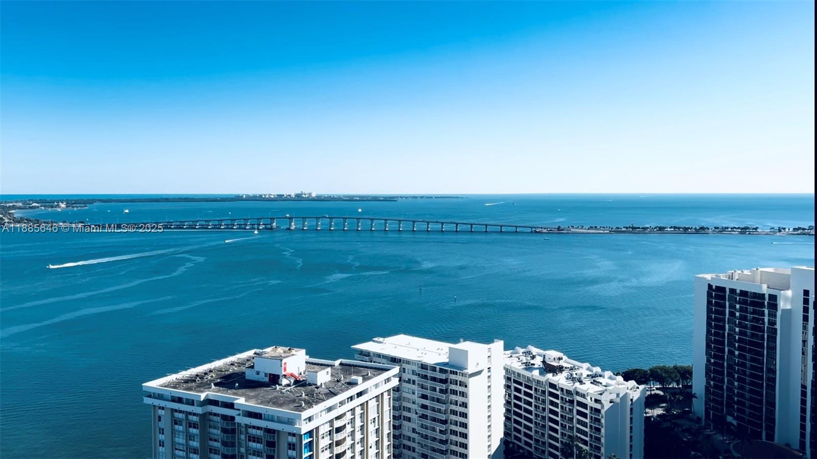 THE EMERALD AT BRICKELL C - Residential