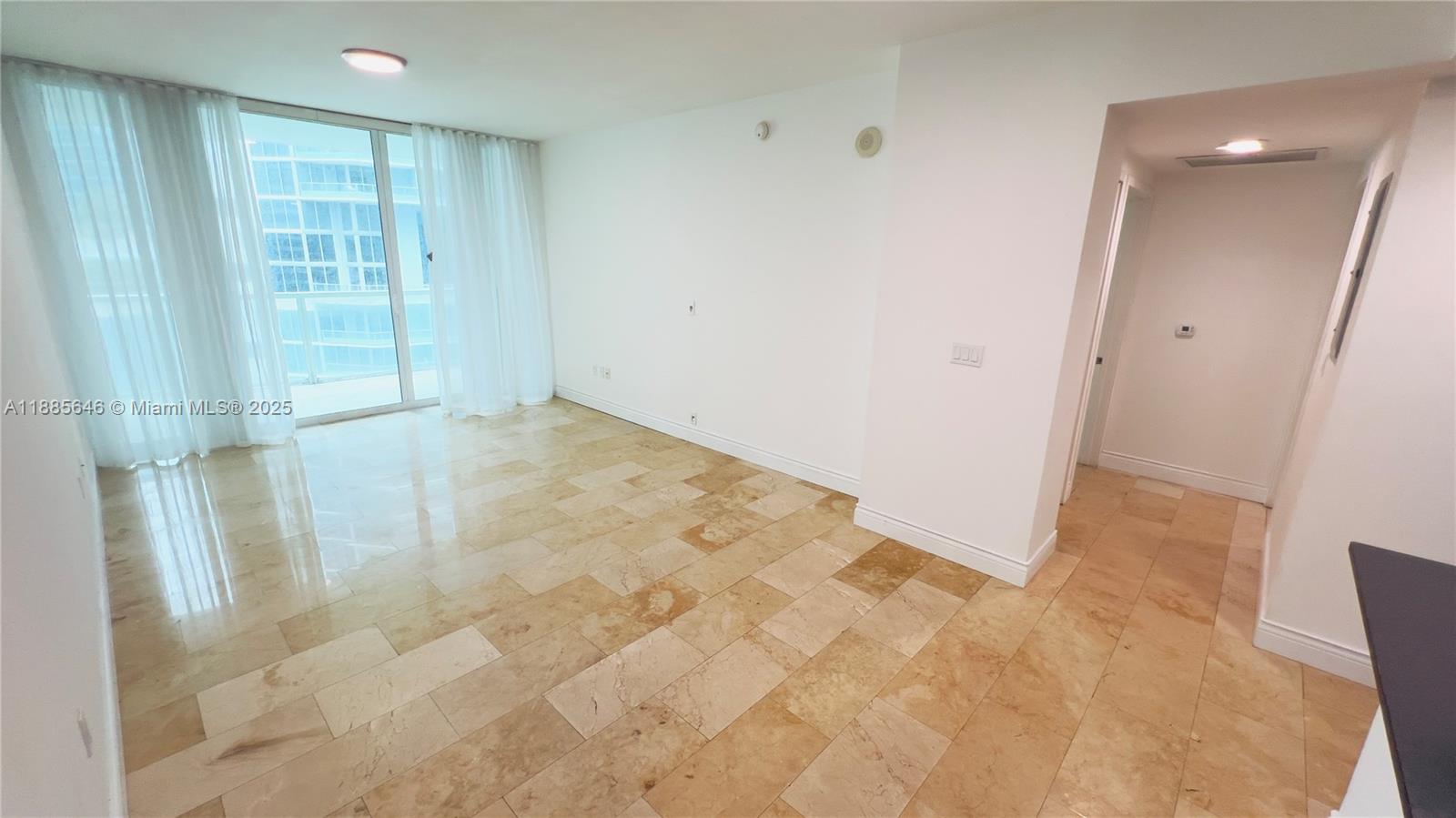 THE EMERALD AT BRICKELL C - Residential