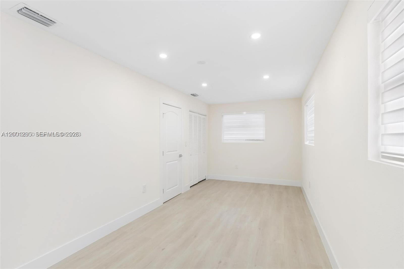 GENEVA GARDENS - Residential Lease