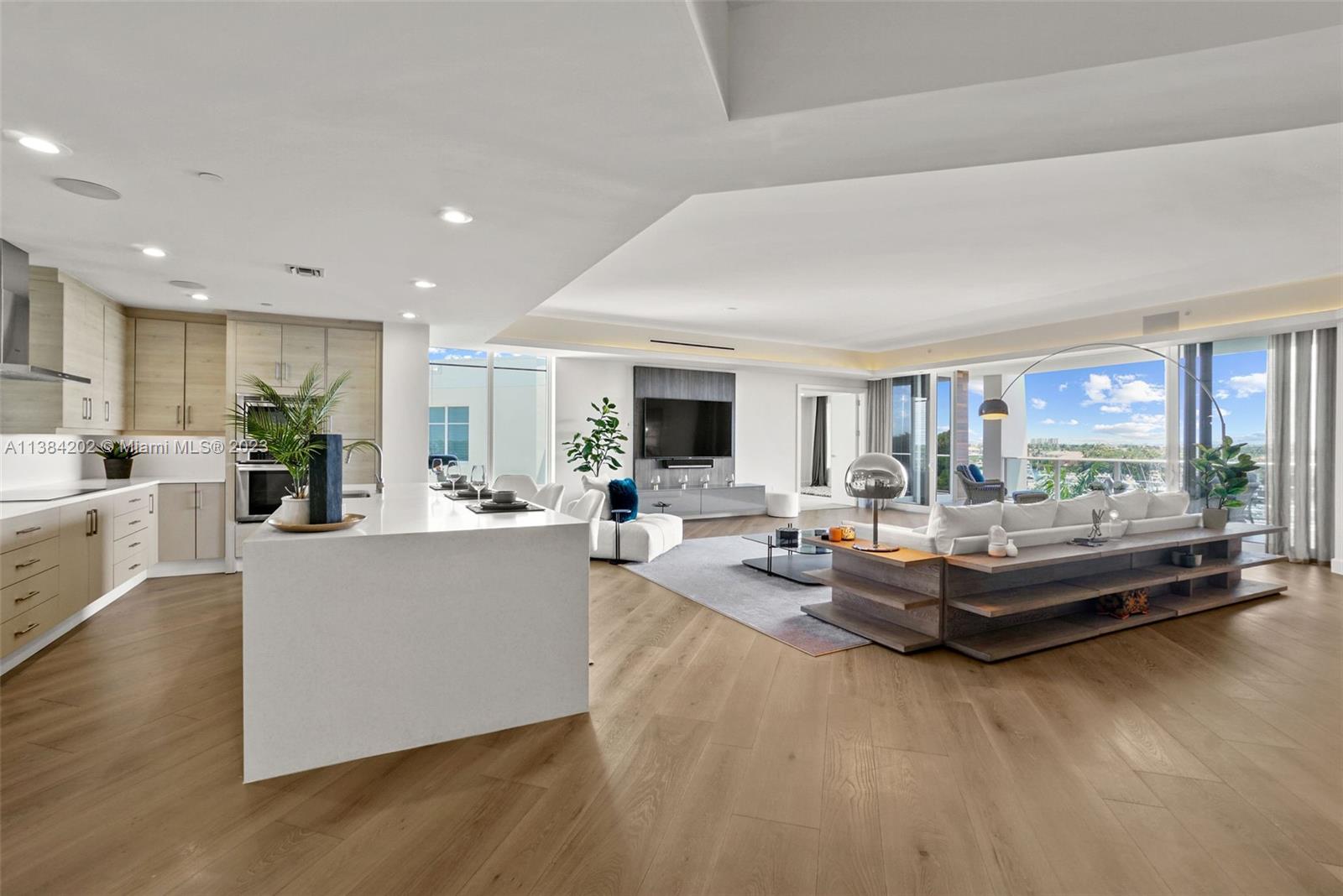 AZURE CONDO - Residential