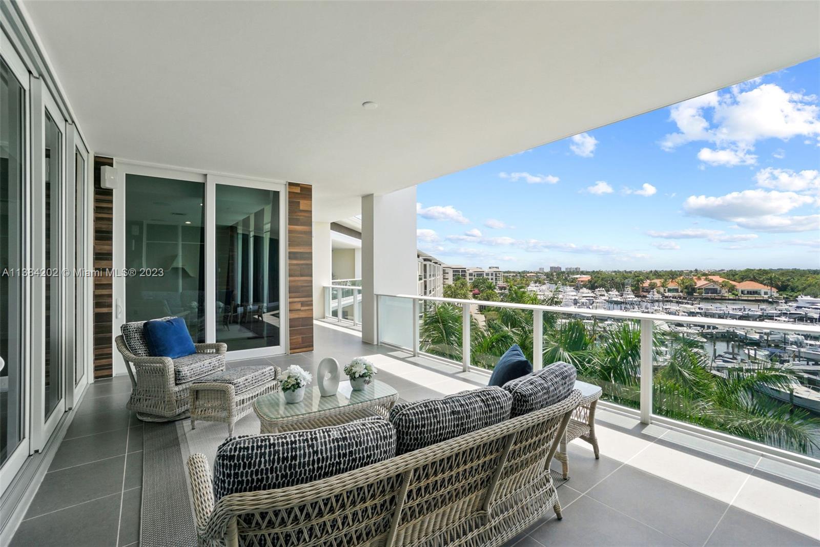 AZURE CONDO - Residential