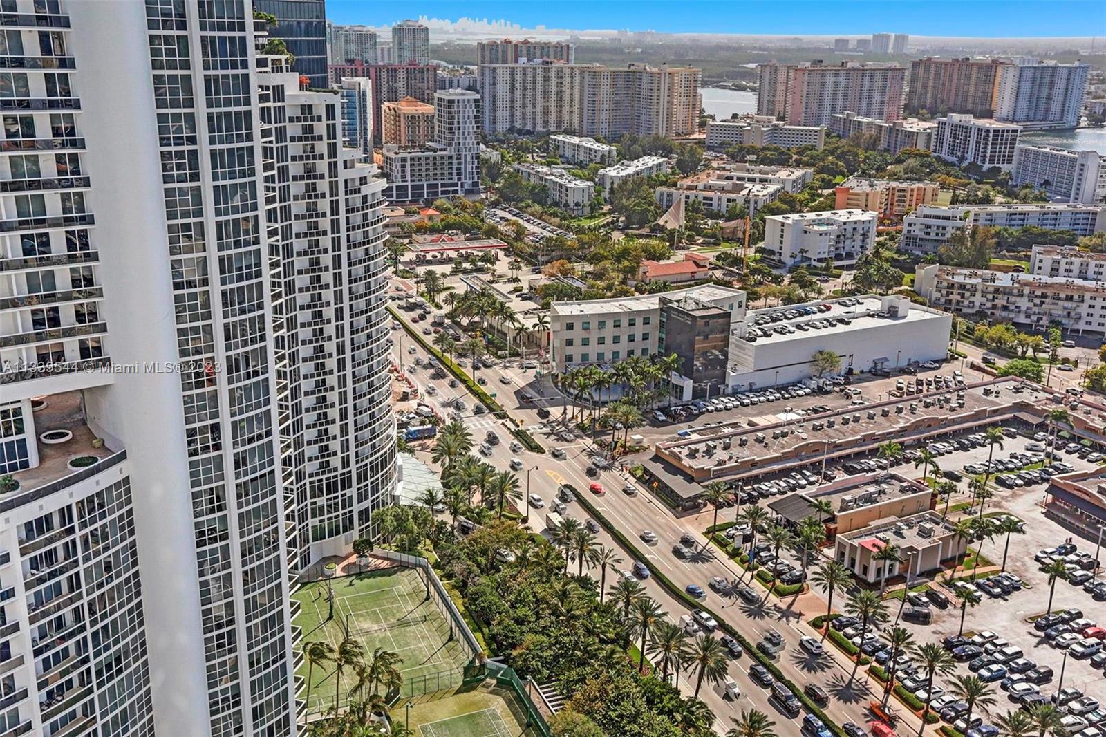 TRUMP ROYALE CONDO - Residential Lease