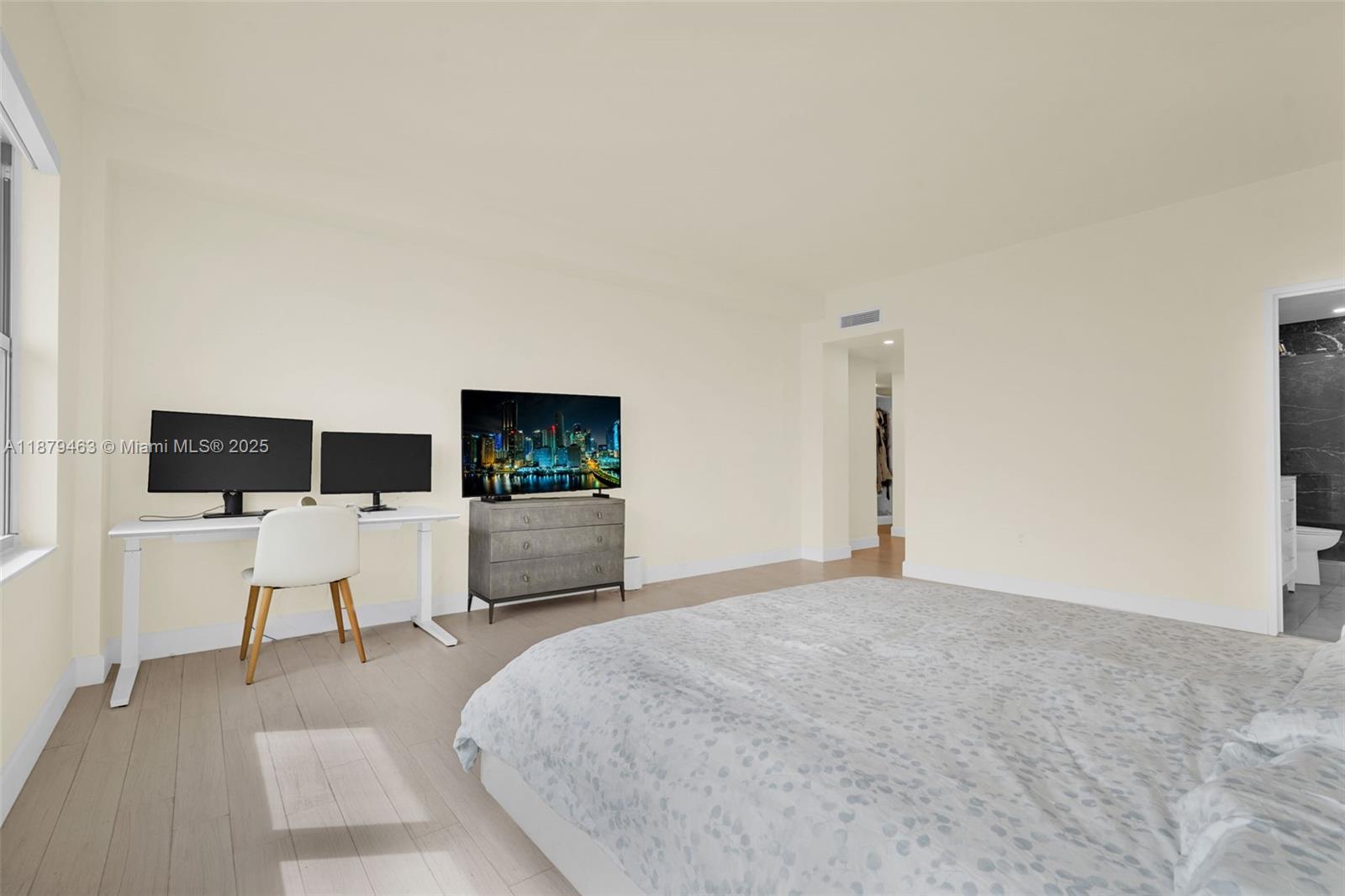 BLAIR HOUSE CONDO - WEST - Residential