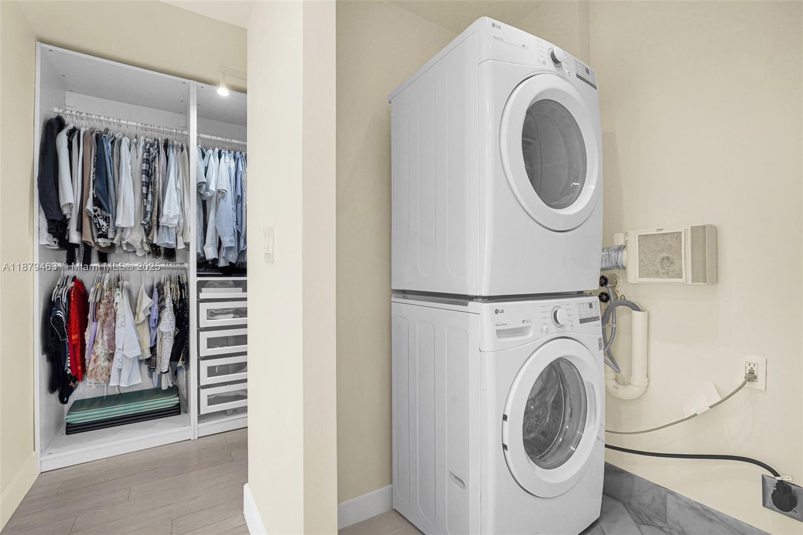 BLAIR HOUSE CONDO - WEST - Residential