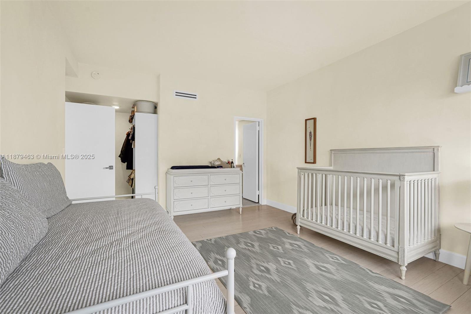 BLAIR HOUSE CONDO - WEST - Residential