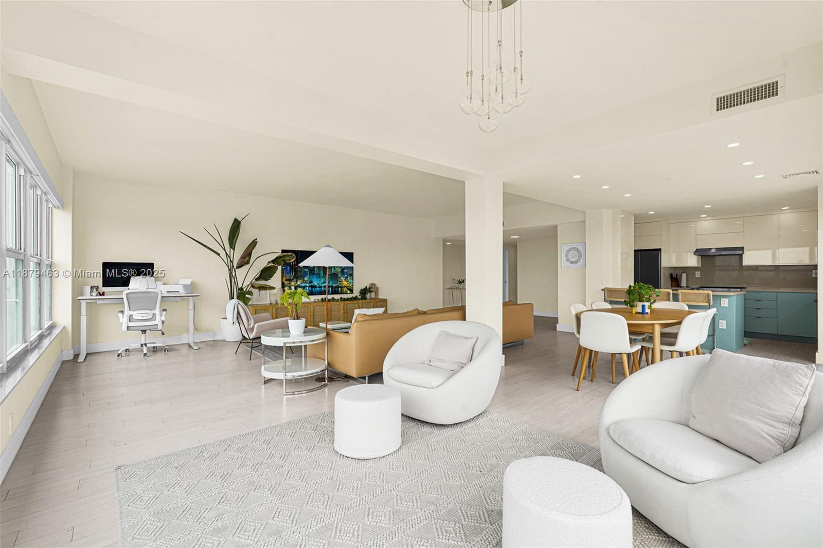 BLAIR HOUSE CONDO - WEST - Residential