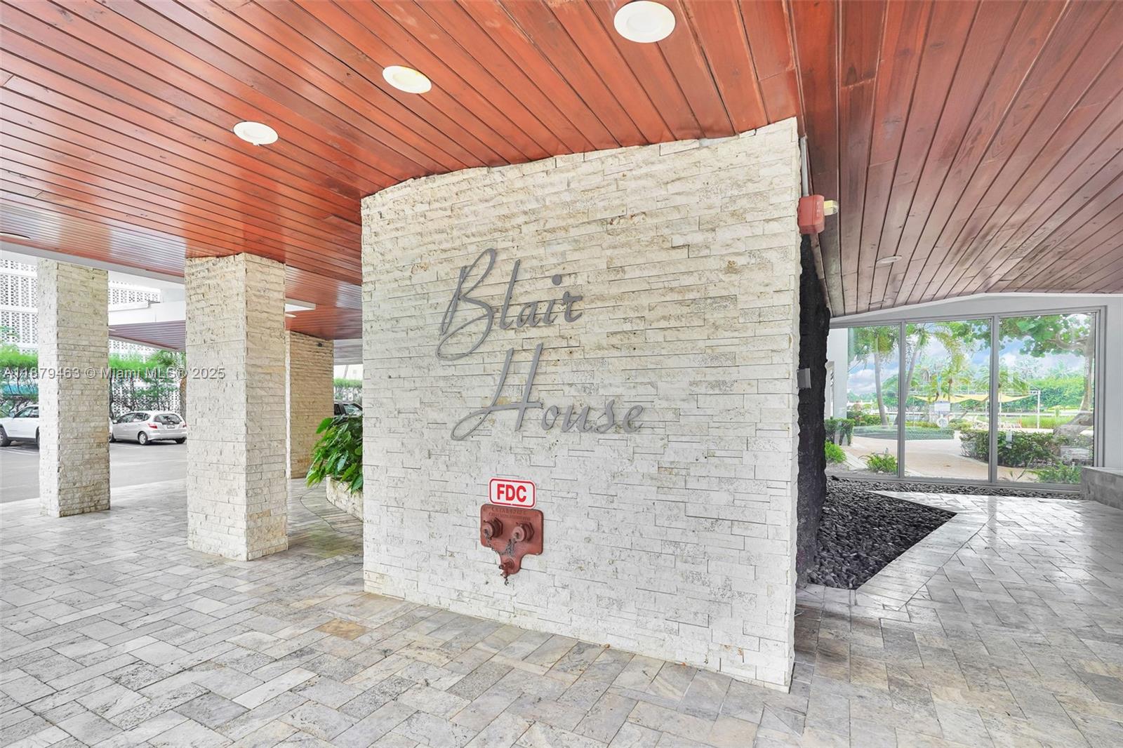 BLAIR HOUSE CONDO - WEST - Residential