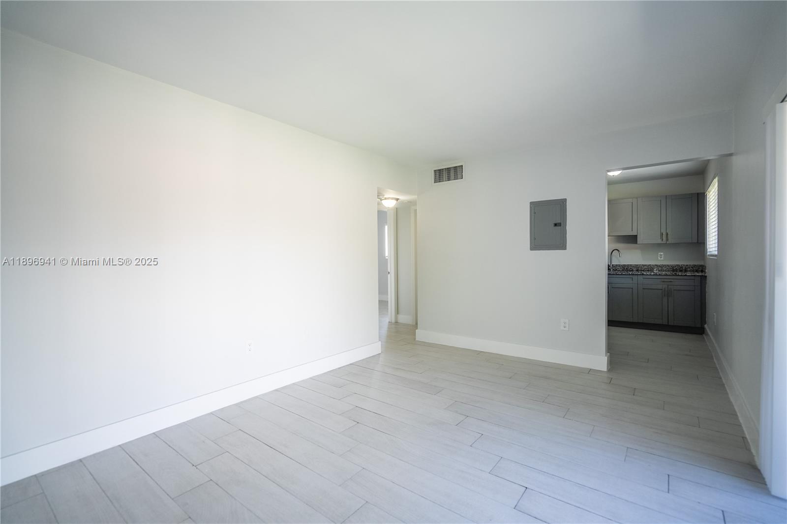 BAYSHORE AMD - Residential Lease