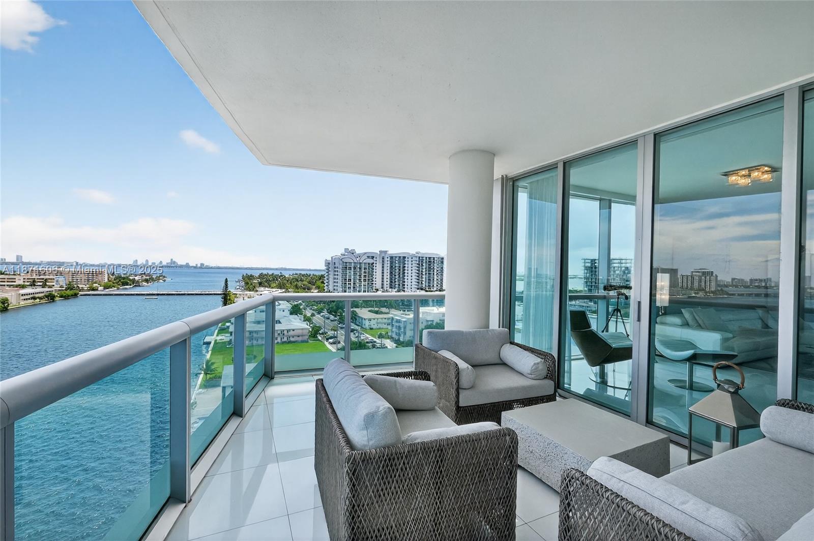 CIELO ON THE BAY CONDO - Residential