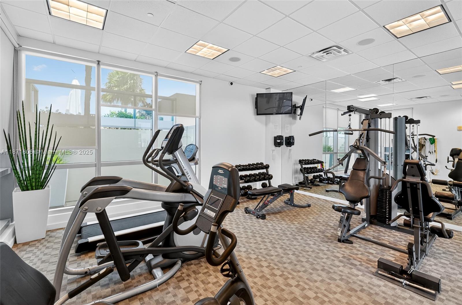 CIELO ON THE BAY CONDO - Residential