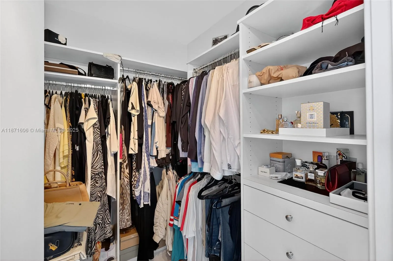 North Bay Village, Florida 33141, United States, 3 Bedrooms Bedrooms, ,3 BathroomsBathrooms,Residential,Active,205166