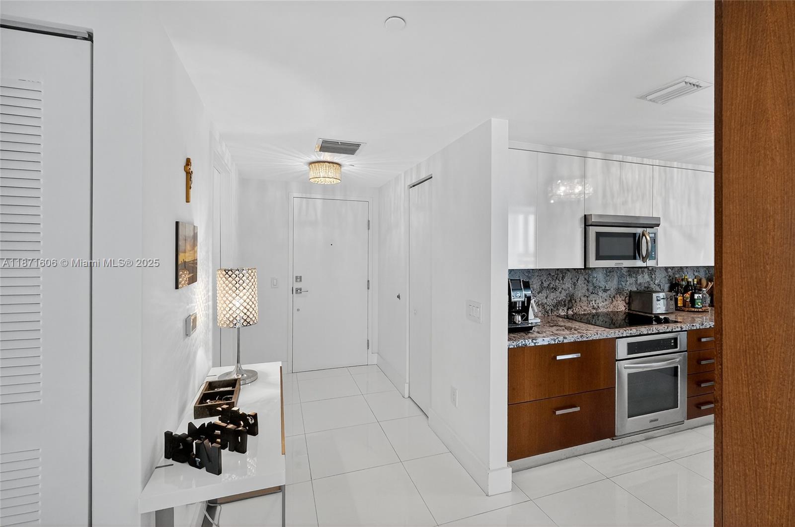 CIELO ON THE BAY CONDO - Residential