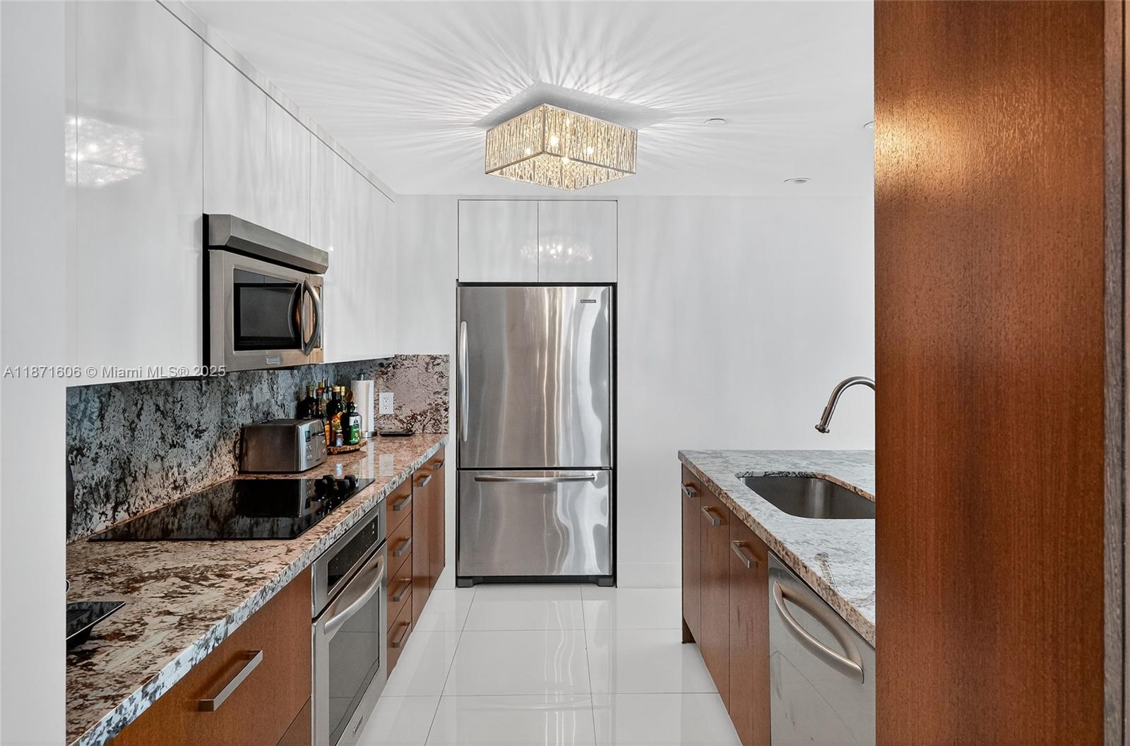 CIELO ON THE BAY CONDO - Residential