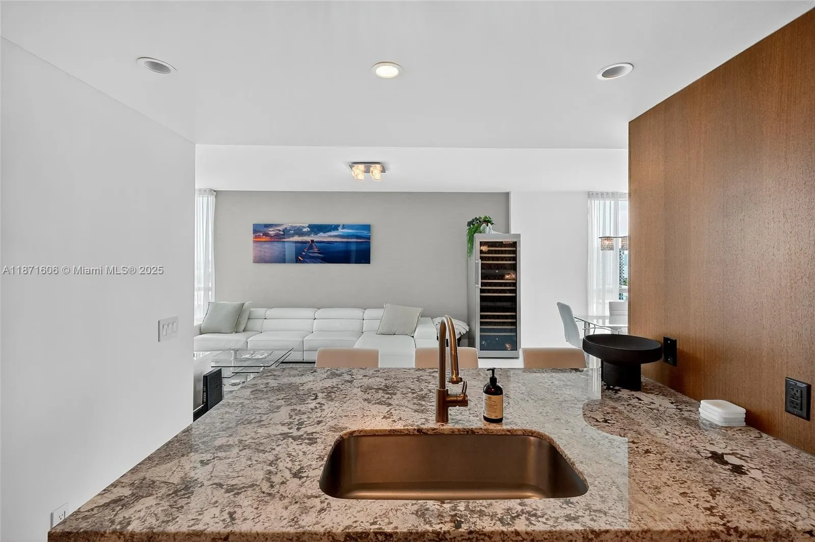 North Bay Village, Florida 33141, United States, 3 Bedrooms Bedrooms, ,3 BathroomsBathrooms,Residential,Active,205166