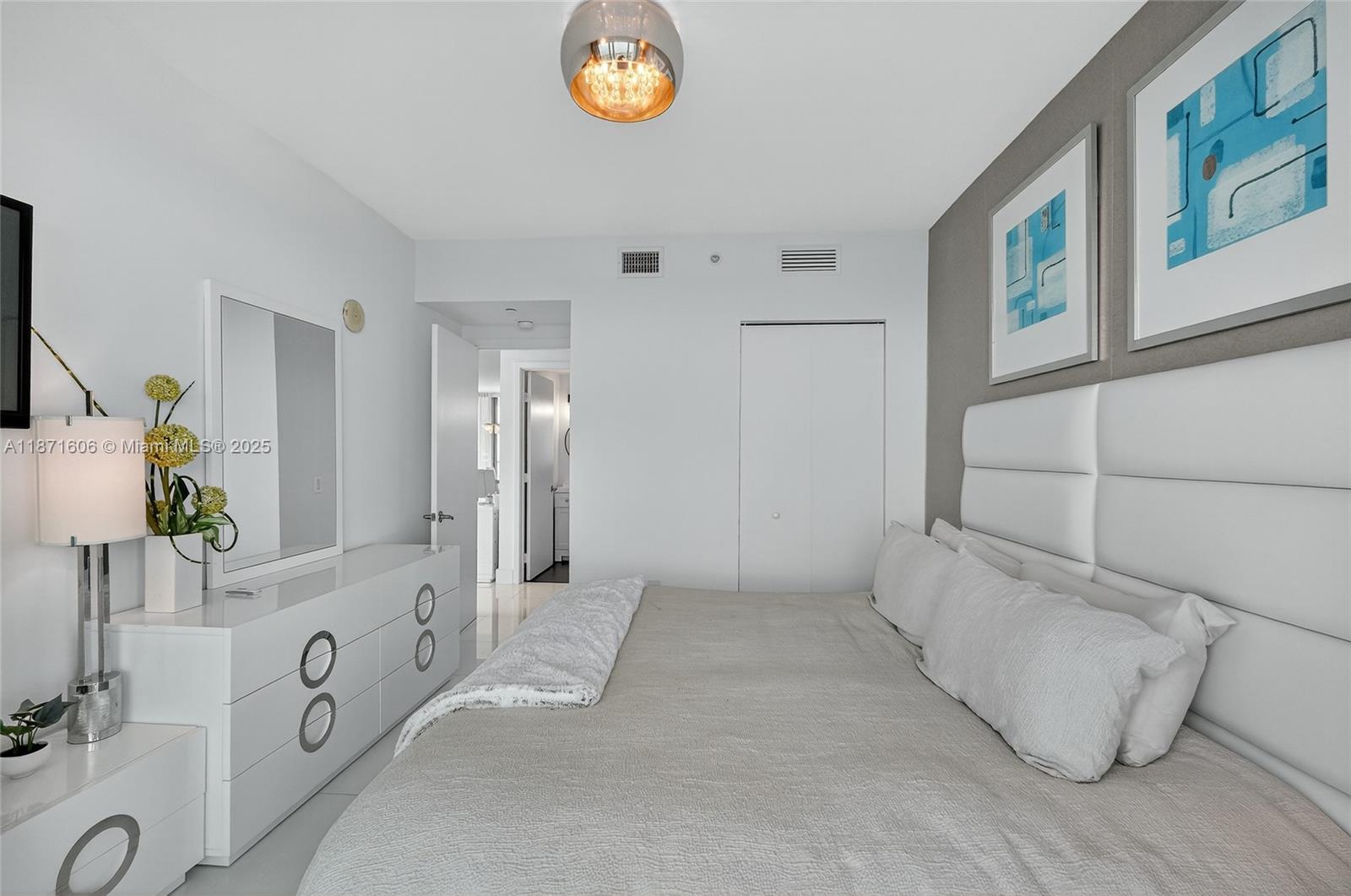 CIELO ON THE BAY CONDO - Residential