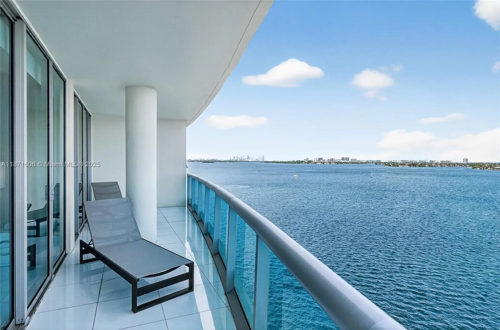 North Bay Village, Florida 33141, United States, 3 Bedrooms Bedrooms, ,3 BathroomsBathrooms,Residential,Active,205166