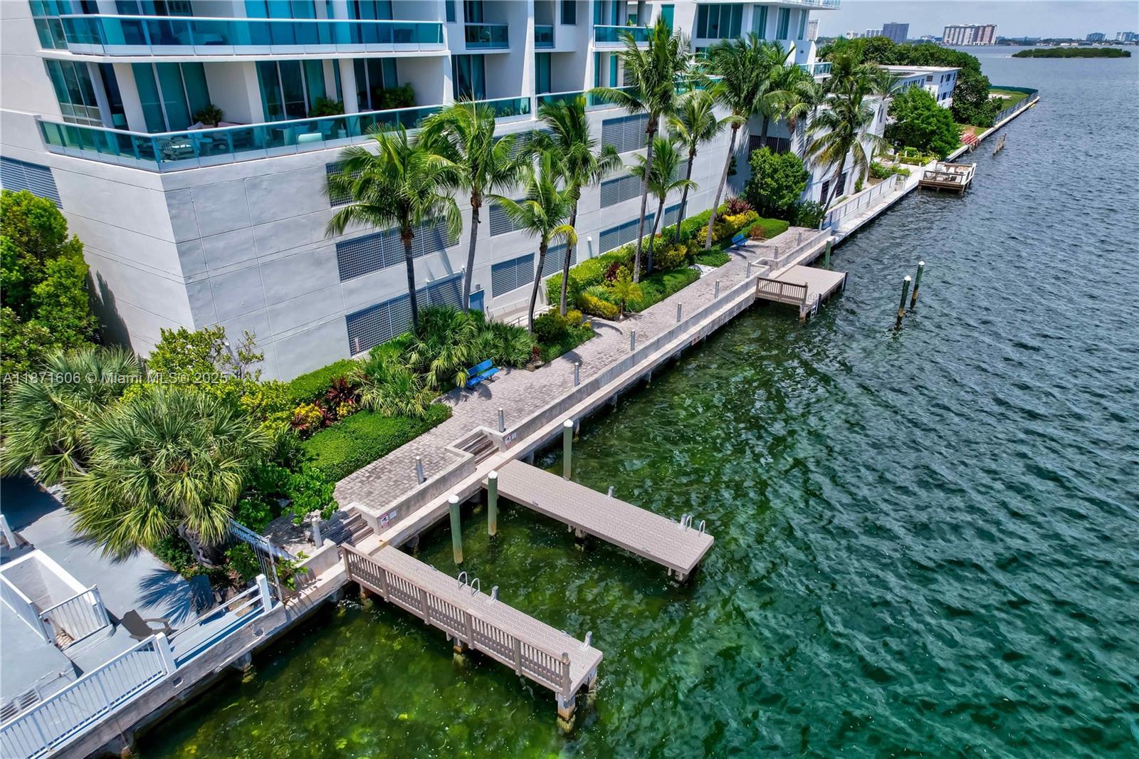 CIELO ON THE BAY CONDO - Residential