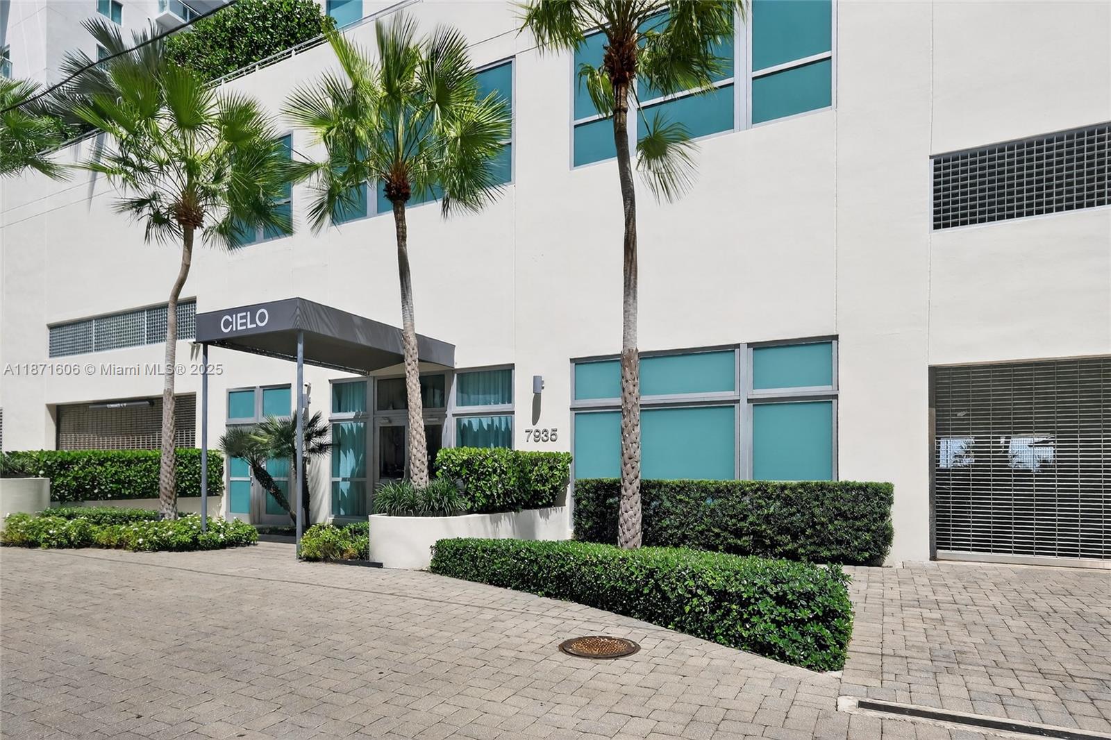 CIELO ON THE BAY CONDO - Residential