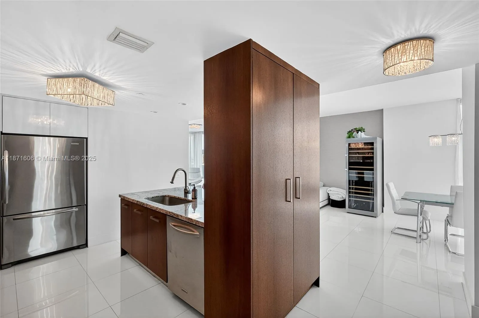 North Bay Village, Florida 33141, United States, 3 Bedrooms Bedrooms, ,3 BathroomsBathrooms,Residential,Active,205166