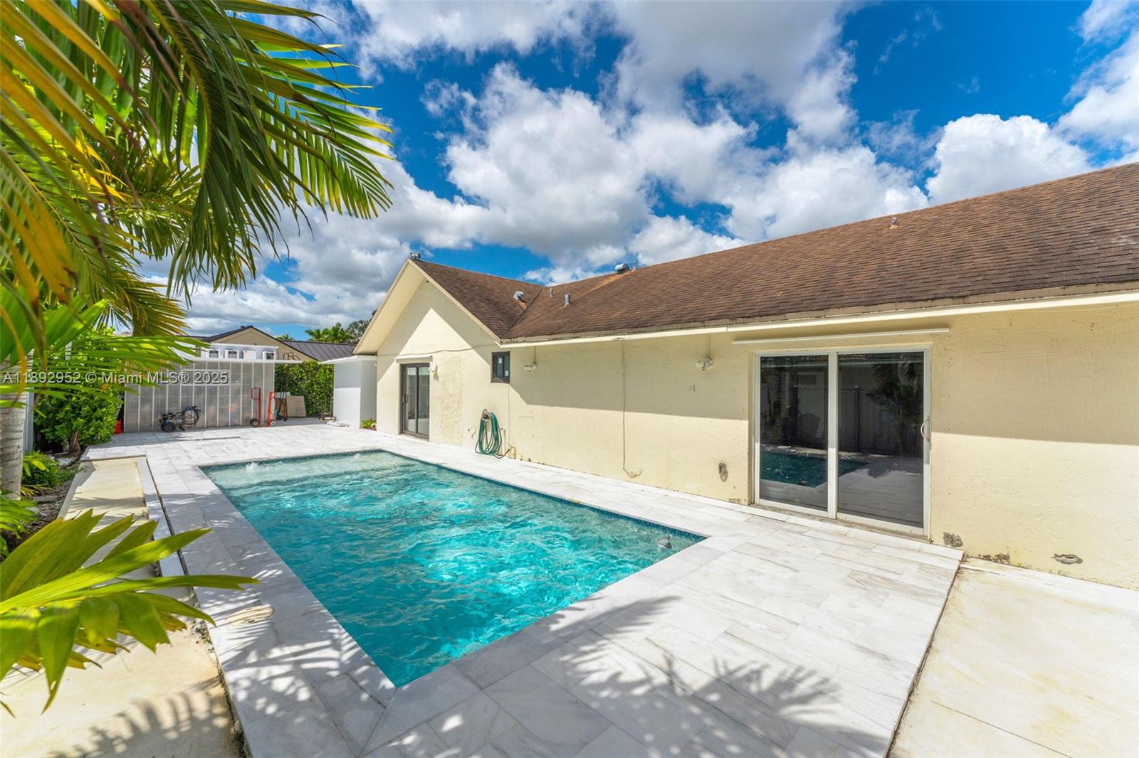 HAINLIN MILL ESTATES SEC - Residential