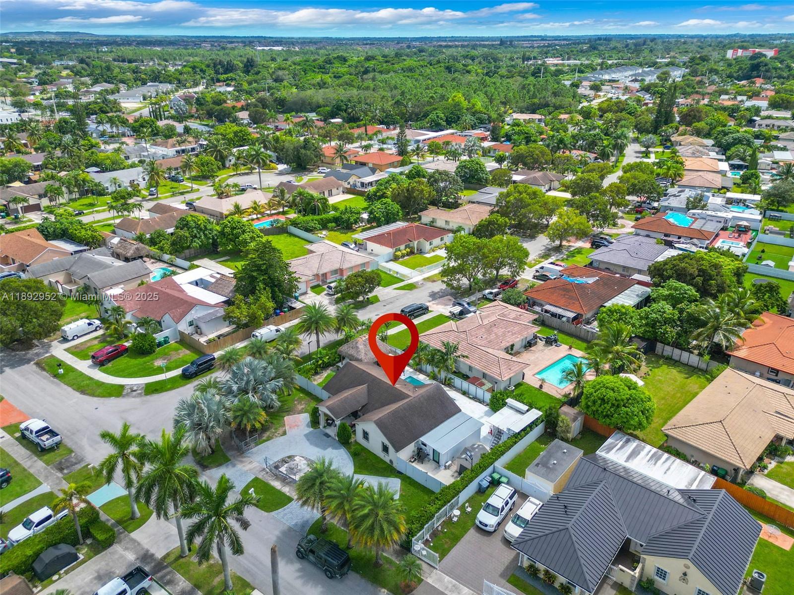 HAINLIN MILL ESTATES SEC - Residential