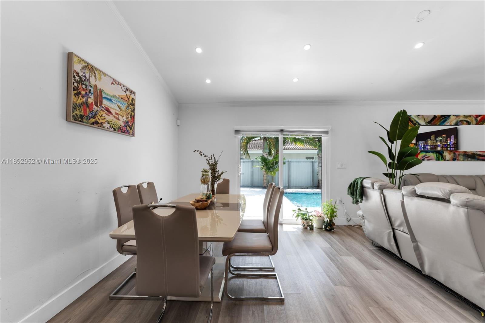 HAINLIN MILL ESTATES SEC - Residential