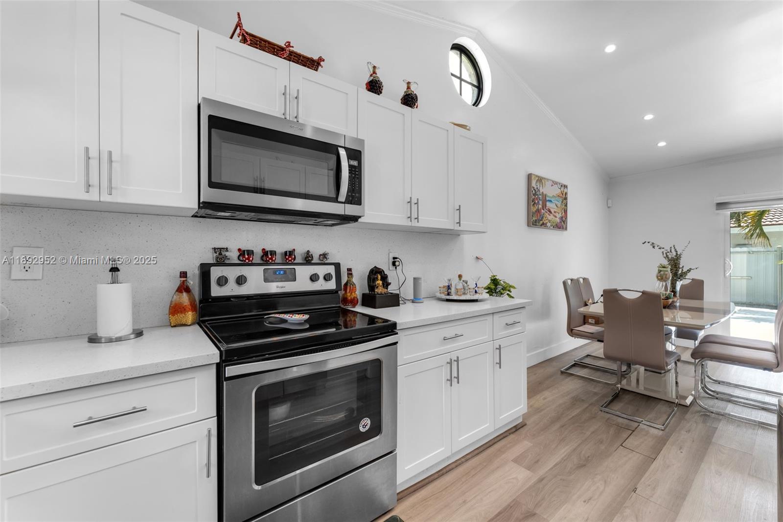 HAINLIN MILL ESTATES SEC - Residential