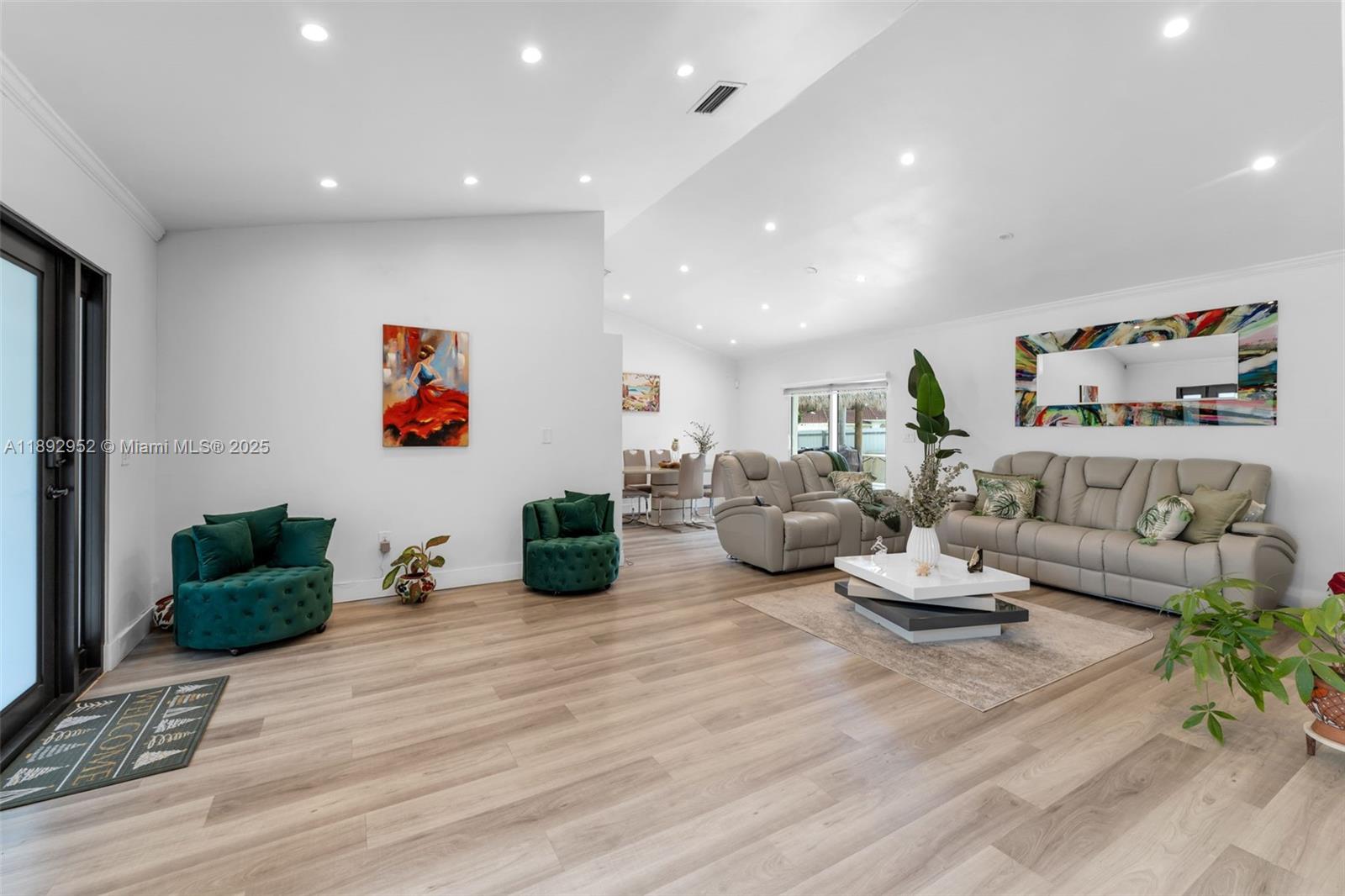 HAINLIN MILL ESTATES SEC - Residential