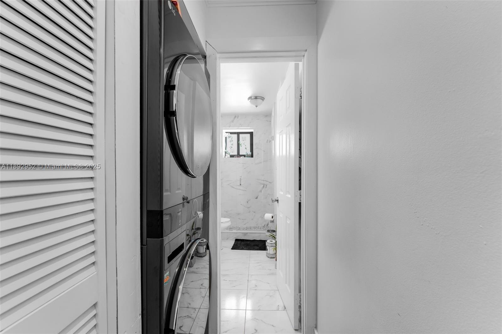 HAINLIN MILL ESTATES SEC - Residential