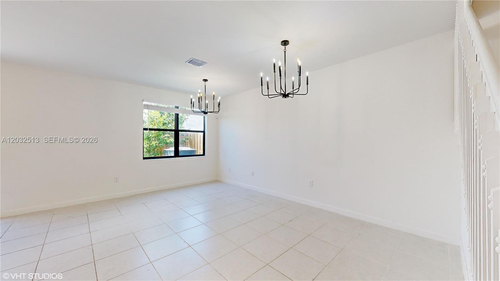 10004 SW 231 LN