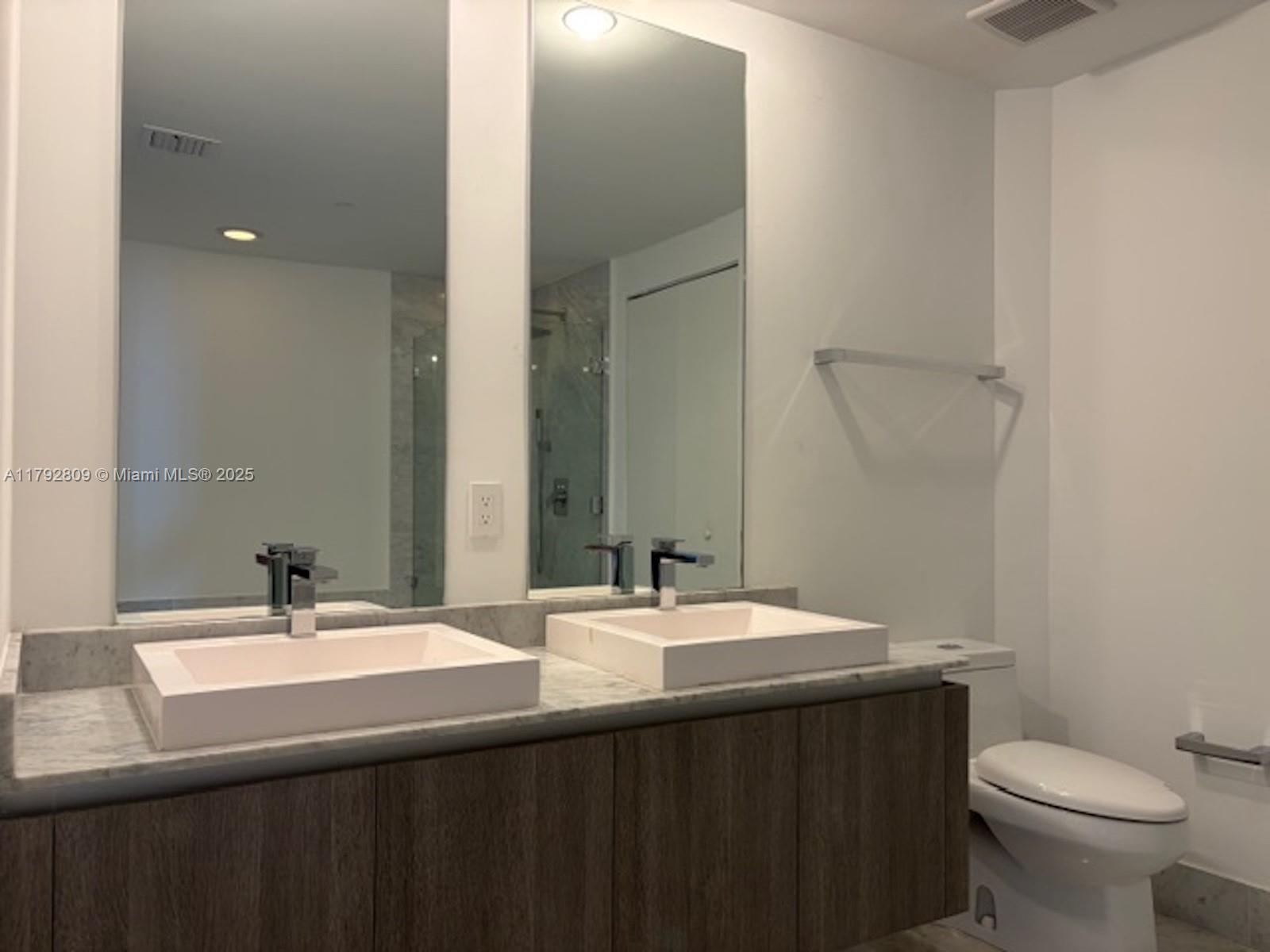 801 SMA RESIDENCES CONDO - Residential