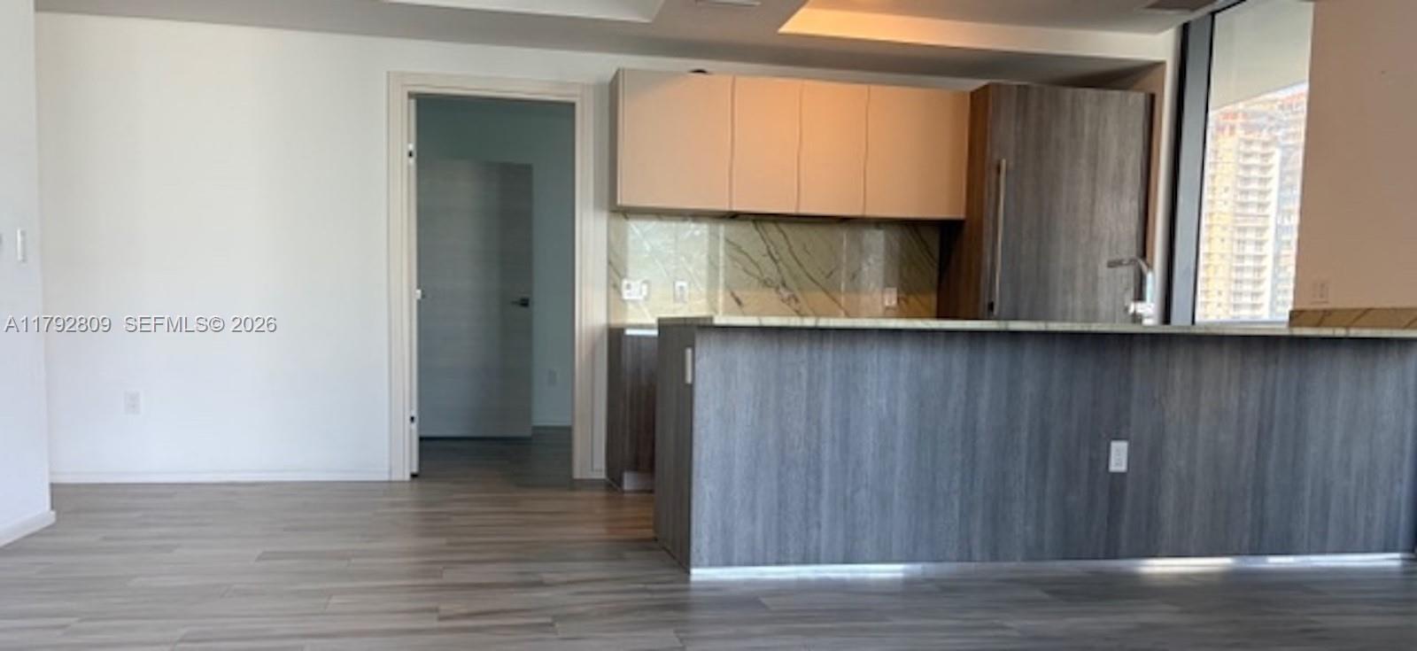 801 SMA RESIDENCES CONDO - Residential