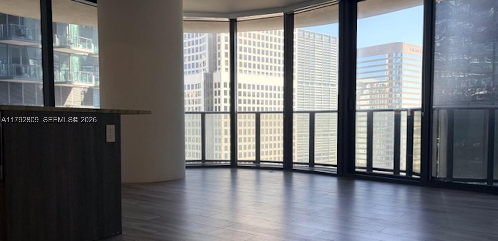 801 SMA RESIDENCES CONDO - Residential