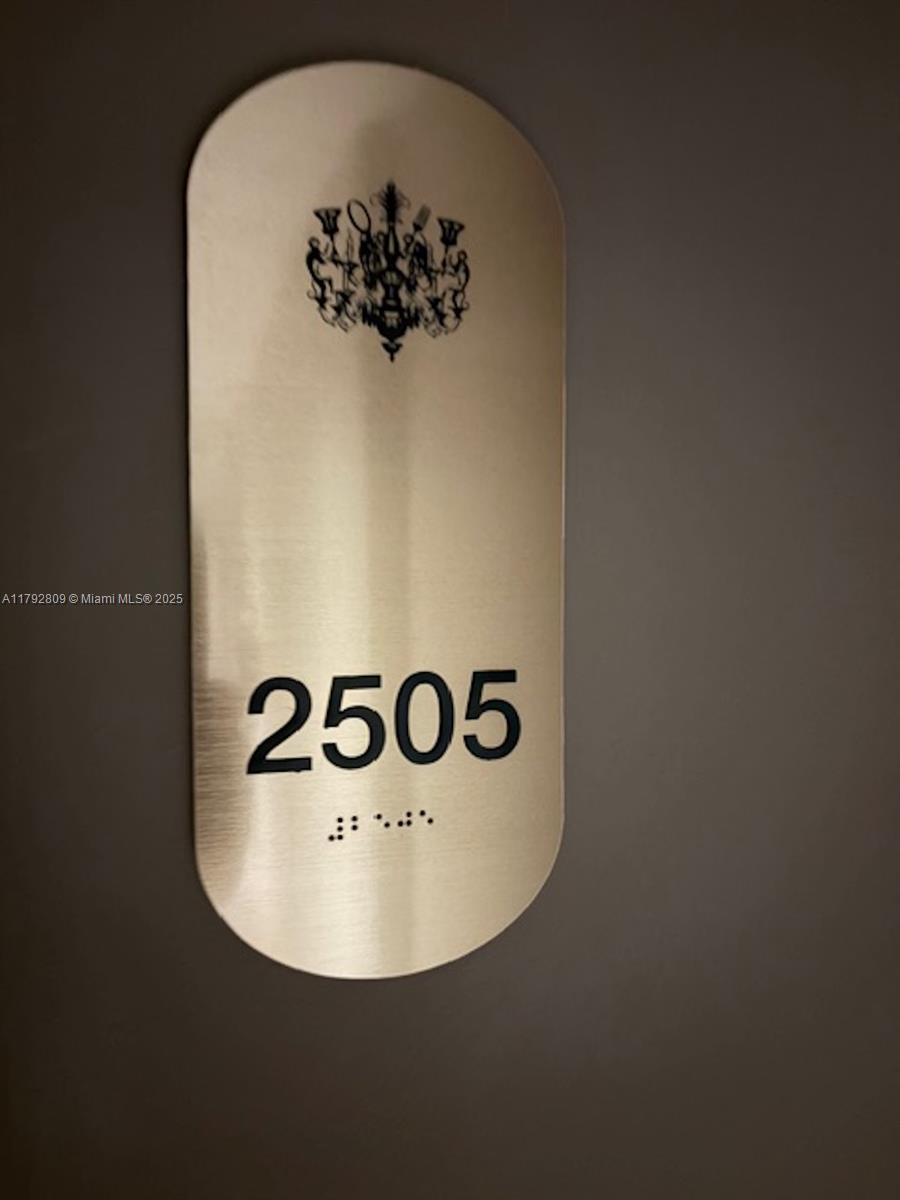 801 SMA RESIDENCES CONDO - Residential