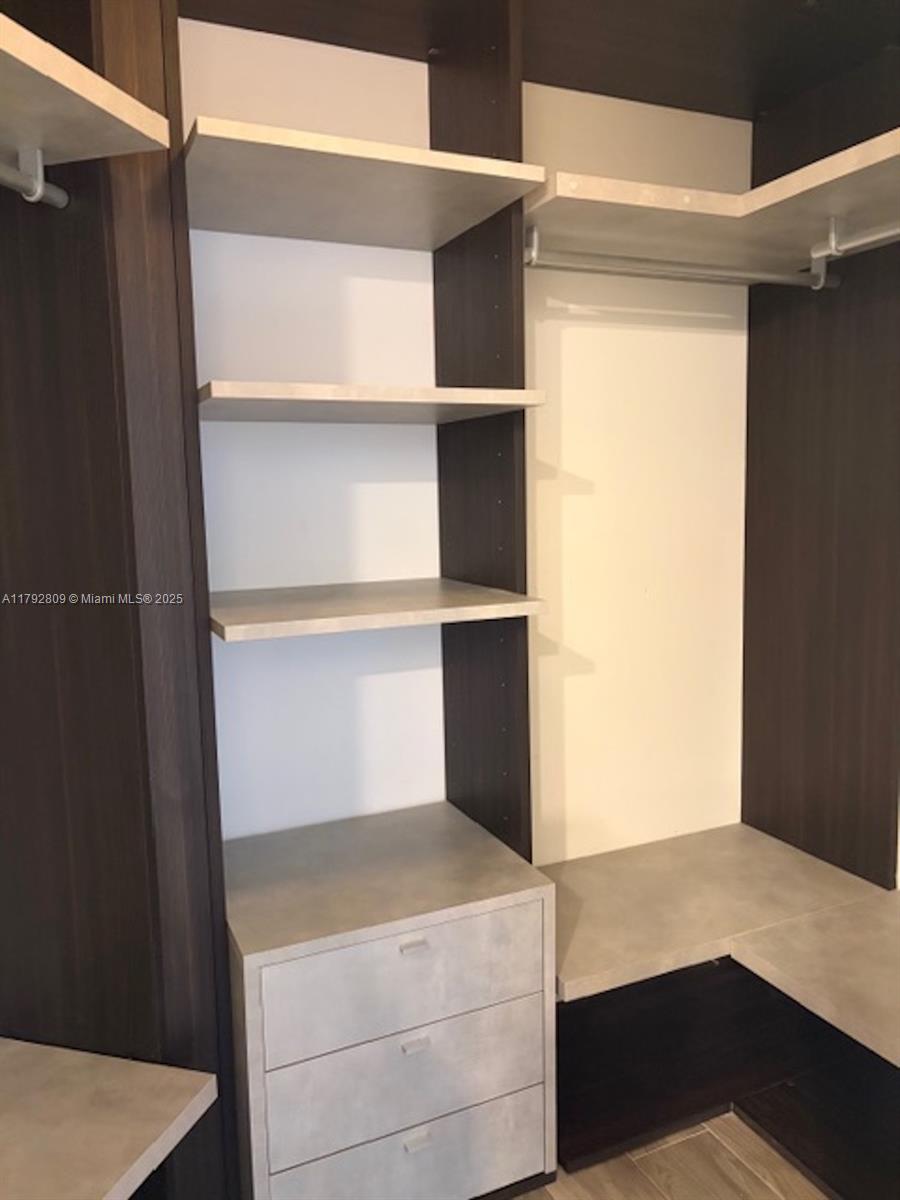 801 SMA RESIDENCES CONDO - Residential