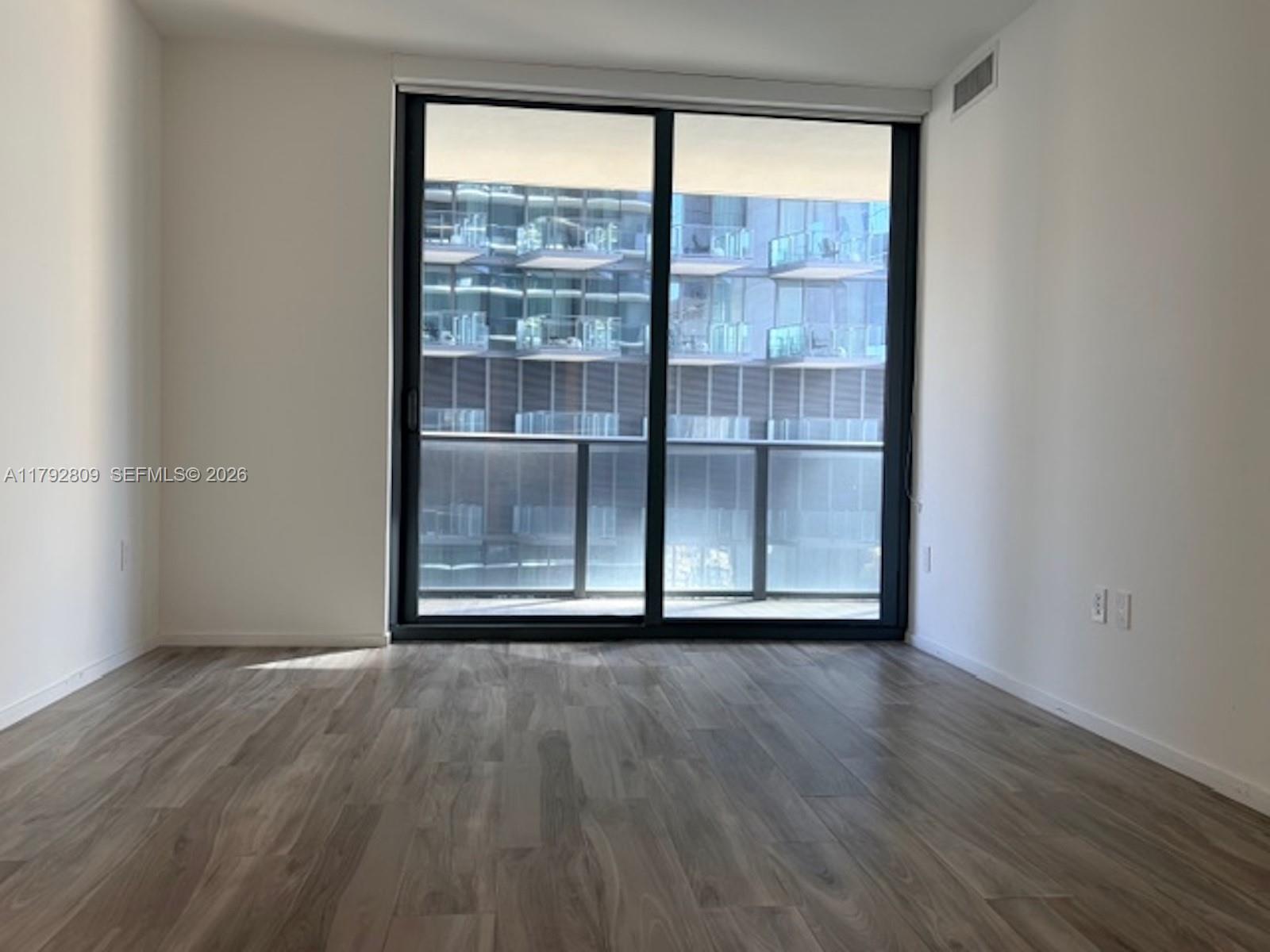 801 SMA RESIDENCES CONDO - Residential