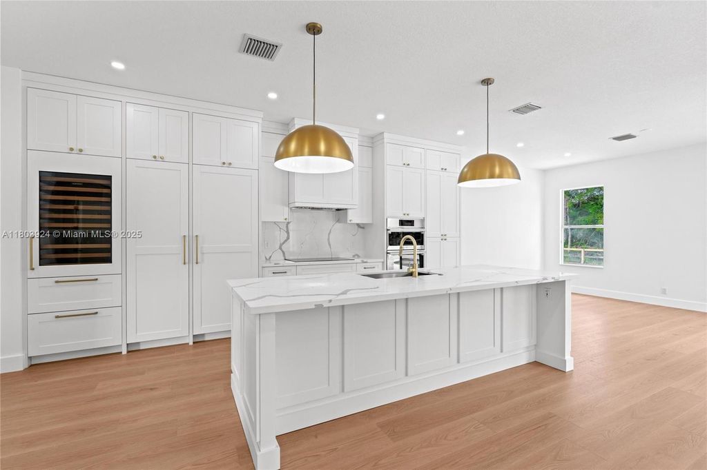 Photo of 15657 N 80th Ln N, Loxahatchee, FL 33470 (MLS # A11803924)