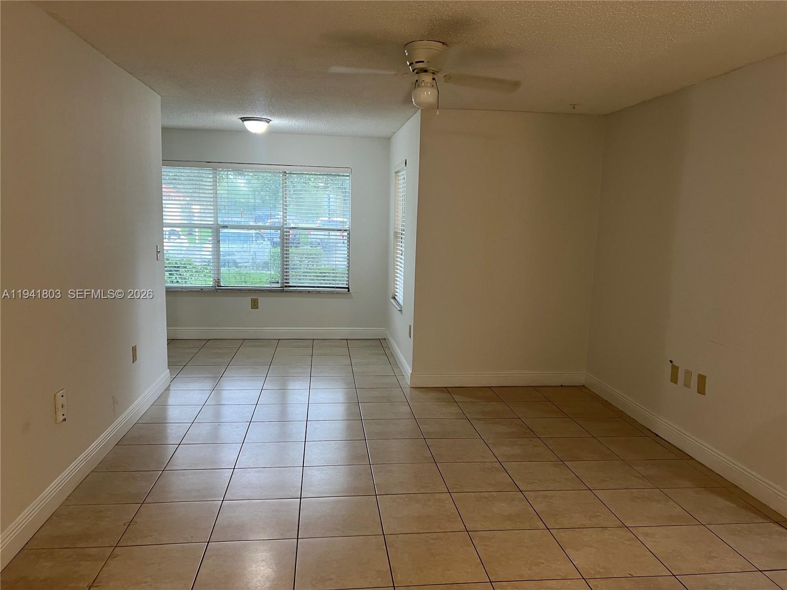 ISLES AT LAGO MAR CONDO - Residential Lease